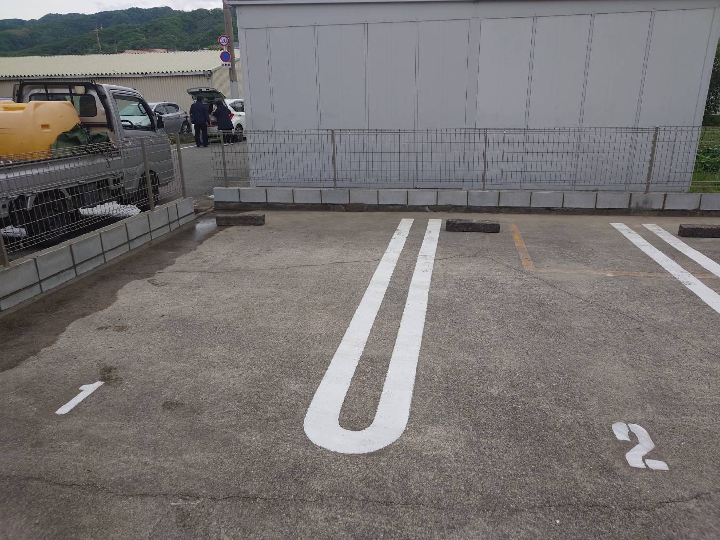 駐車場フェンス設置
